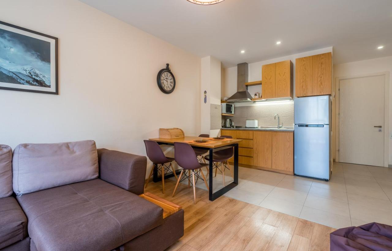 B&H1 Apartment กูเดาริ ภายนอก รูปภาพ