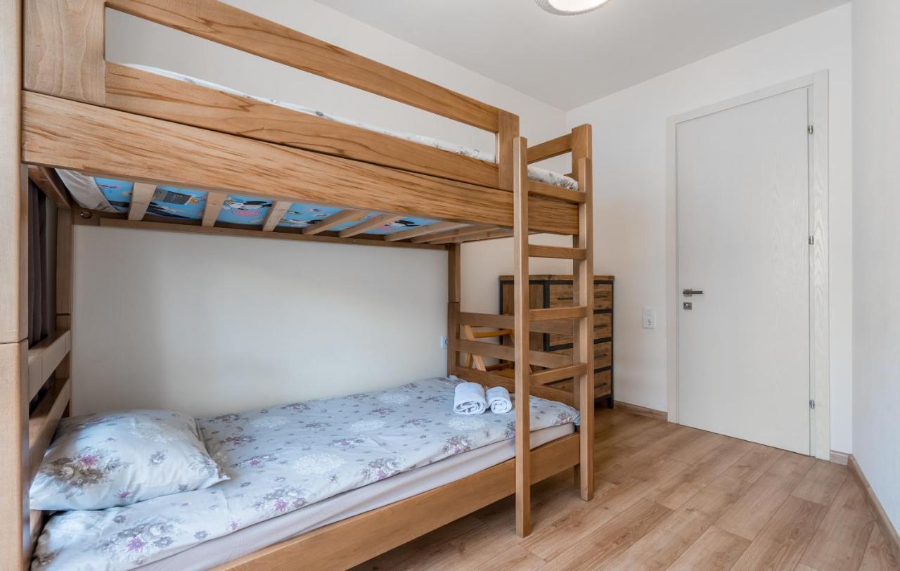 B&H1 Apartment กูเดาริ ภายนอก รูปภาพ